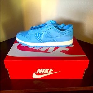 Nike Dunk Low - Topography